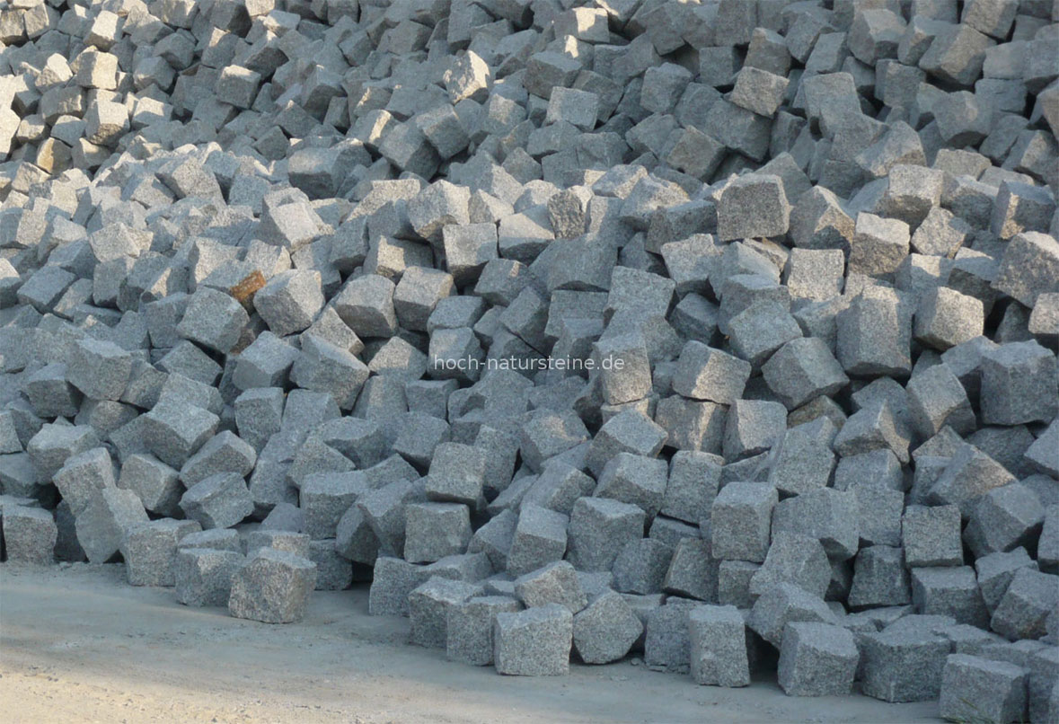 Laban-1 Mittelkorn, Pflastersteine