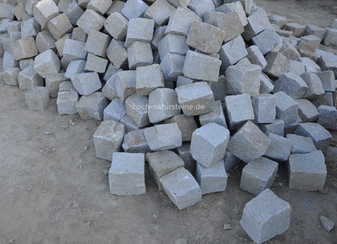 Arum hellgrau Feinkorn alle Seiten gespalten