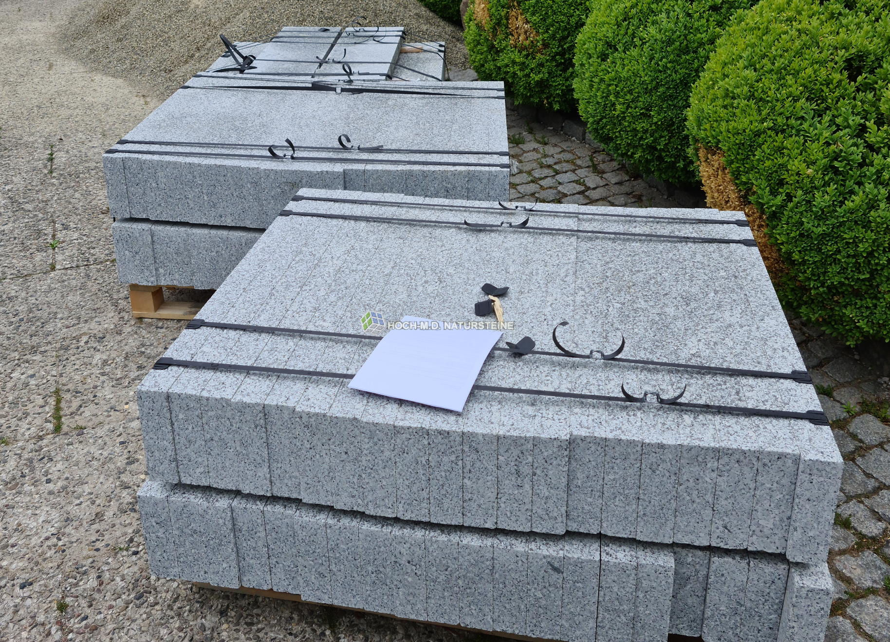 Granitrandsteine gesägt, Laban