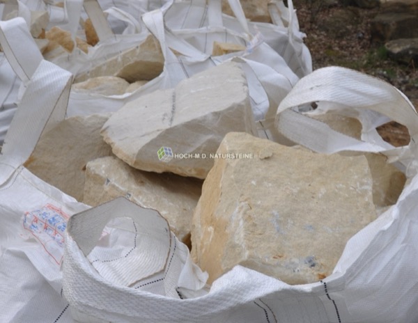 Gelbe Sandsteinbruchsteine