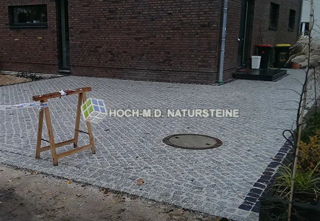 Kundenreferenz Granitpflaster Laban grau