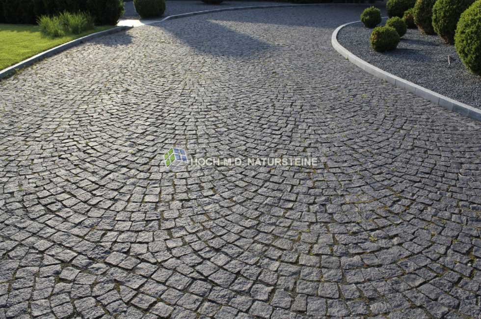 Nordit Granitpflaster großformat