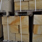 Sandsteinmauersteine Romus - 4 Seiten gesägt